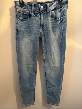 American Eagle Low Rise Super Stretch Skinny Jeans NWT